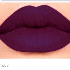 Meet your Posher, Angelina